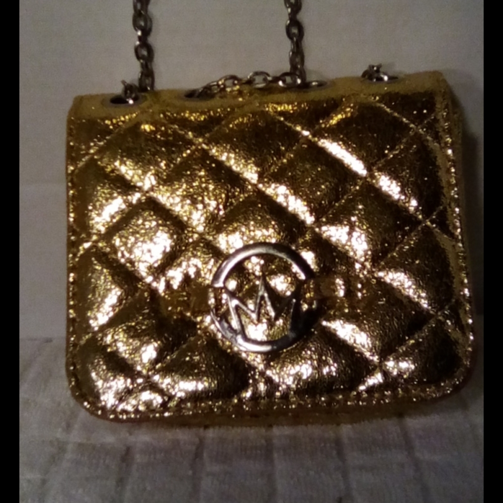 Handbag - Picture 2 of 10